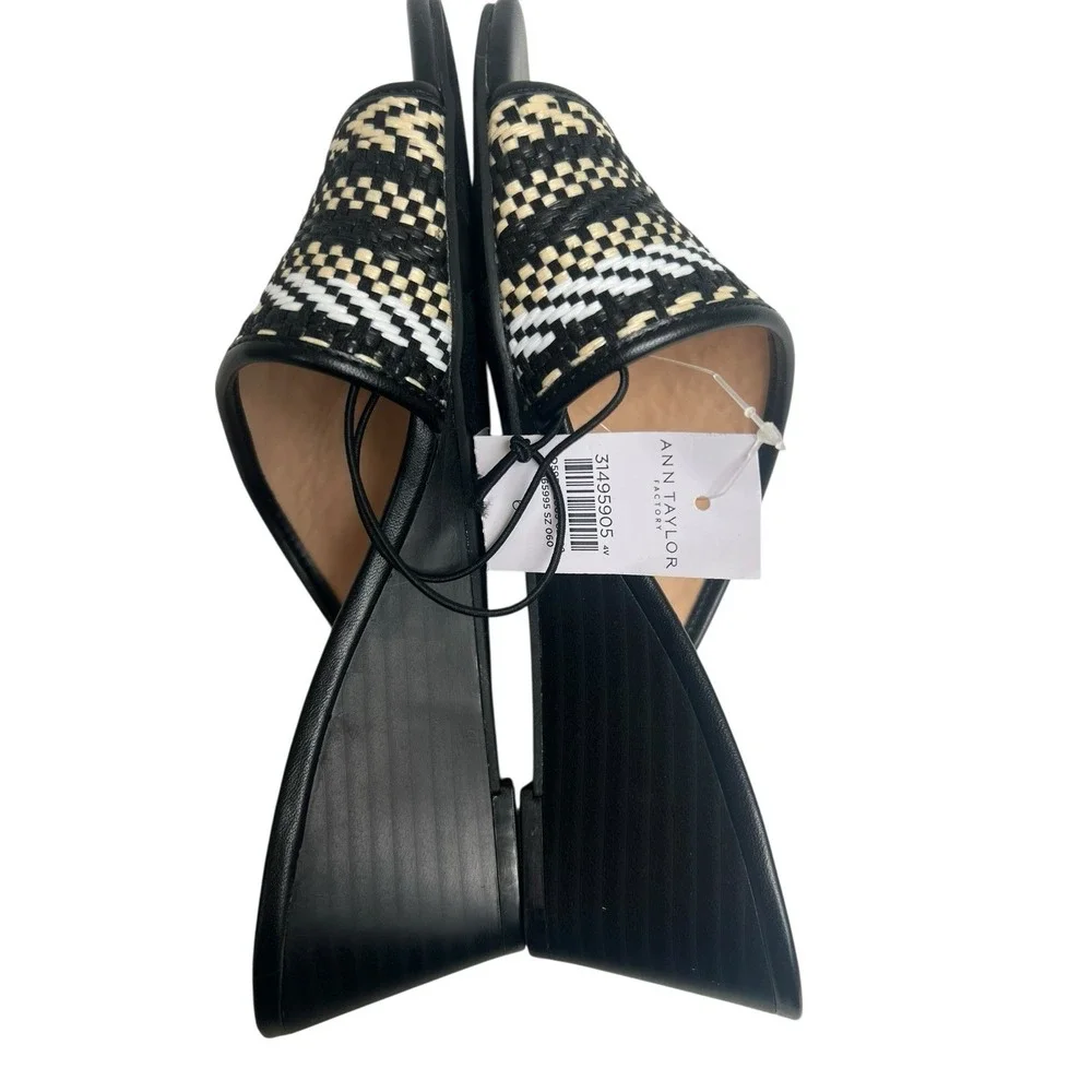 Ann Taylor Womens Black Woven Slip on Slides Open Toe Wedge‎ Sandals Size 6M EUC